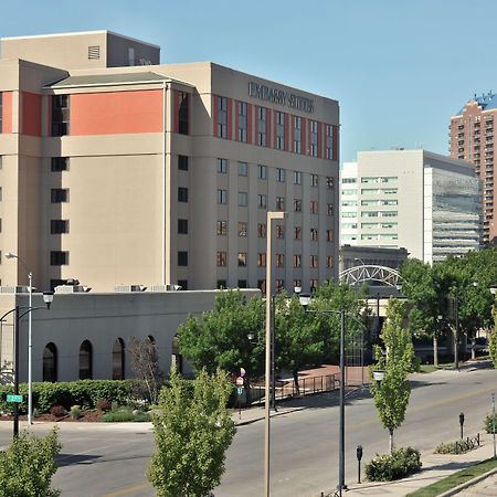 Embassy Suites Des Moines Downtown Eksteriør billede