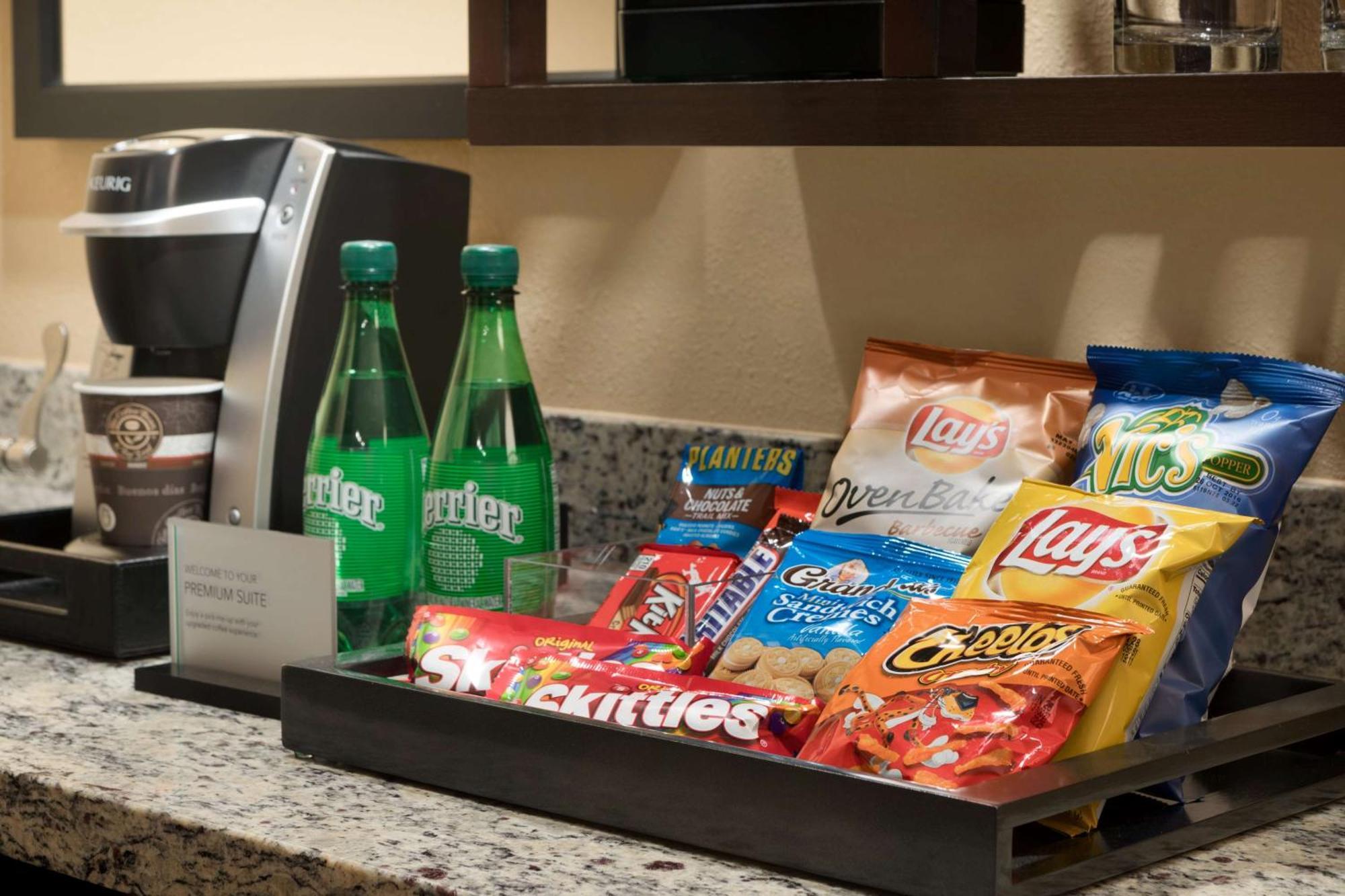 Embassy Suites Des Moines Downtown Eksteriør billede